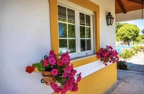 Alcobaca House | Fantastic house, swimmingpool, jacuzzi, horses