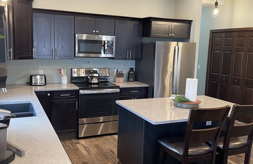 Wisconsin Dells Apartment | Fantastic Location! Downtown Wisconsin Dells