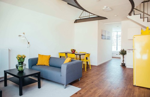 Schoeneweide Apartment | Fantastic Loft with Balcony