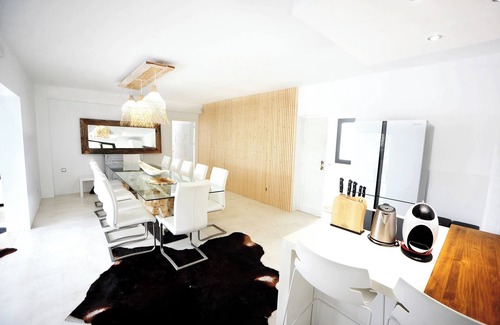 Santa Eulalia del Rio Villa | Fantastic Luxury Mansion Close to the Beach with Pool, Jacuzzi