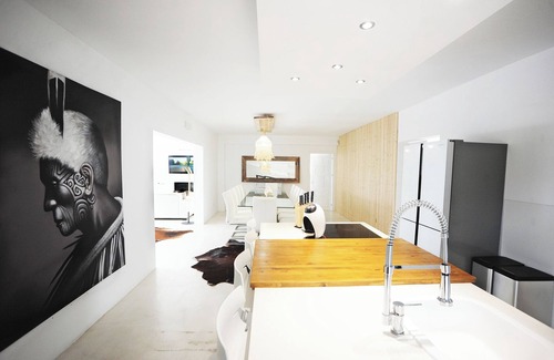 Santa Eulalia del Rio Villa | Fantastic Luxury Mansion Close to the Beach with Pool, Jacuzzi
