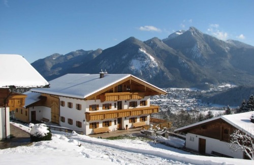 Grassau Apartment | Fantastic mountain panorama * 82 sqm, 5-star spa apartment with south-east-facing terrace