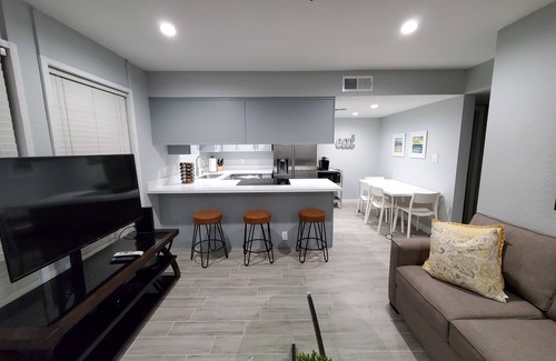 Marble House | Fantastic Old Town Scottsdale Townhouse