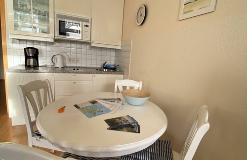 Sassnitz Apartment | Fantastic sea view, large south-facing balcony, 1st row - Fürstenhof Sassnitz 301