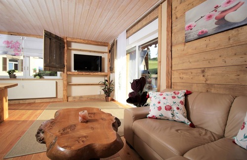 Oybin Apartment | Fantastic vacation apartment VANESSA in an idyllic location in the Zittau Mountains