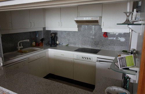 Westende Apartment | Fantastic view of the North Sea - on the beach promenade with a large balcony