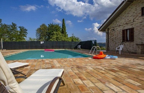 Falerone Villa | Fantastic Villa Nestled in the Middle of the Nature