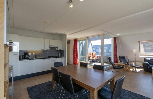 Callantsoog Apartment | Fantastisch Penthouse op de Bovenste Etage met Schitterend Uitzicht op de Duinen van Groote Keeten en Callantsoog