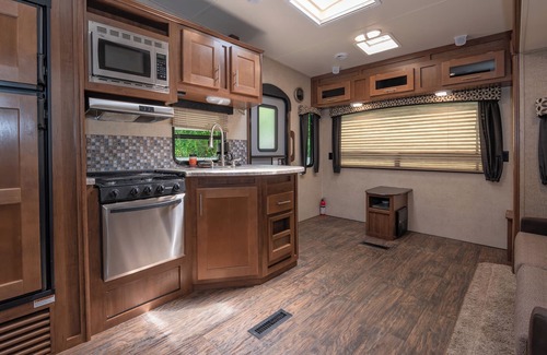 Forks RV Rental | Far West RV Park and Cabins