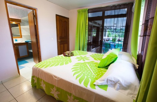 Faaa Bed & Breakfast | FAREHAU est situé à FAAA à proximité de l'aéroport