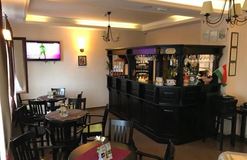 Comiat Hotel | Farkas Panzió