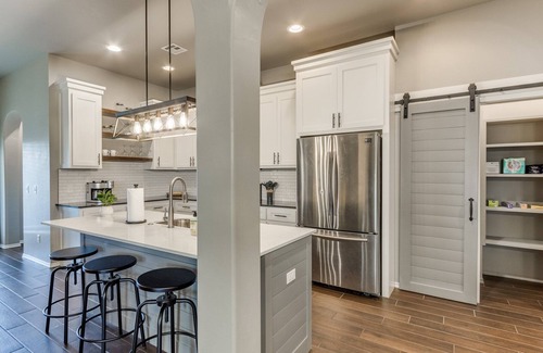 Yukon House | Farm Fresh Comfort: Where Modern Meets Moo-velous