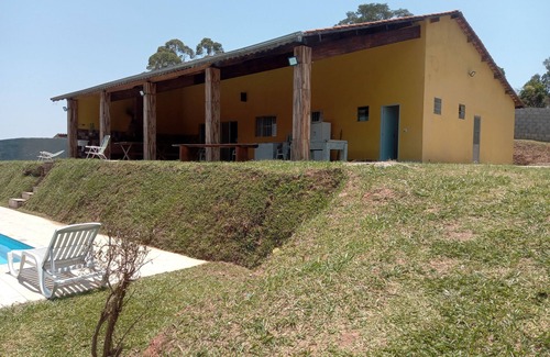 Mairipora House | Farm high in the mountains
