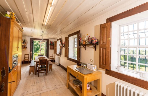 Guimaraes Other | Farm house with private swimming pool and gardens
