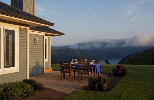 Rotorua House | Farm Stay - Self Contained.
