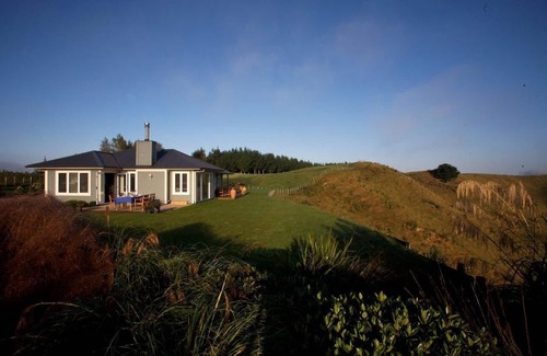 Rotorua House | Farm Stay - Self Contained.