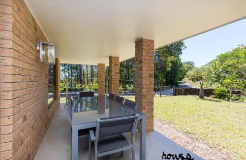 Clothiers Creek House | Farm Stay - Tweed Coast Holidays®