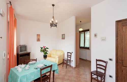 Passignano sul Trasimeno Other | Farmhouse near Lake Trasimeno with Pool