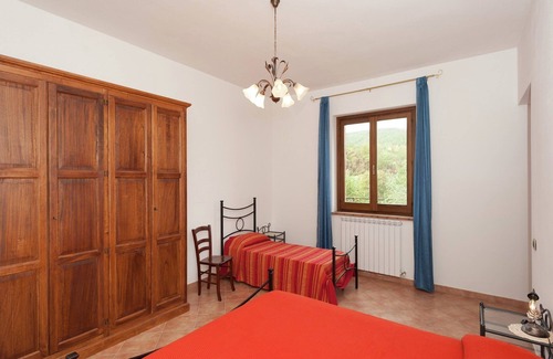 Passignano sul Trasimeno Other | Farmhouse near Lake Trasimeno with Pool