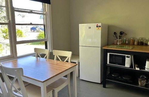 Alberton West House | Farmhouse ∙ 2 bedrooms ∙ 4 guests