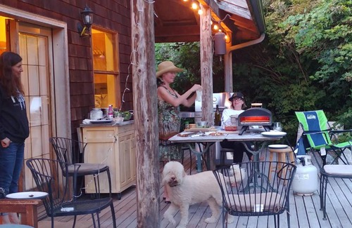 Lummi Island House | Farmhouse ∙ 8 guests