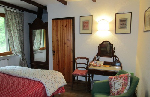 Gassano Bed & Breakfast | Farmhouse - Cypress room