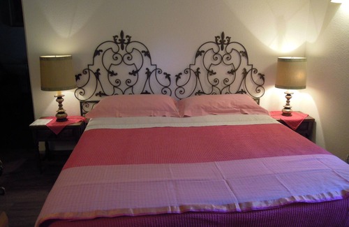 Gassano Bed & Breakfast | Farmhouse - Cypress room