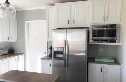 Sharpsburg Other | Farmhouse in Amesville Ohio 20 minutes from Athens.