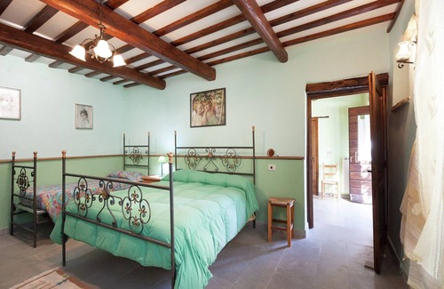 Apecchio Other | Farmhouse in Apecchio with Pool & Spa