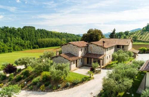 Ramazzano House | Farmhouse in Perugia with Swimming Pool