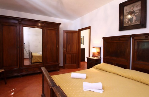 Gualdo Cattaneo Other | Farmhouse in Umbria near Lake Trasimeno