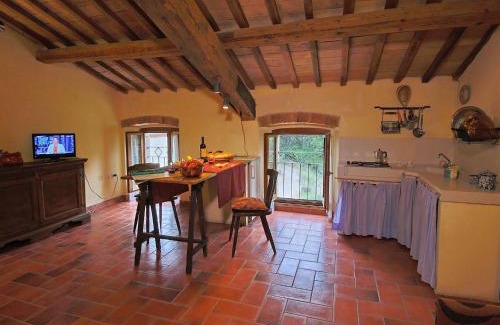 Umbertide House | Farmhouse in Umbertide with Pool