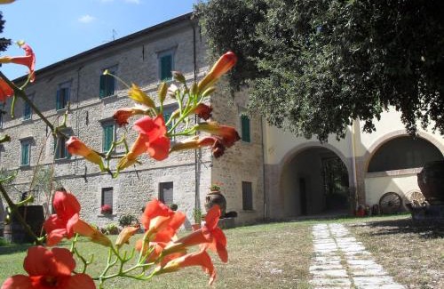 Gualdo Cattaneo House | Farmhouse in Umbria near Lake Trasimeno