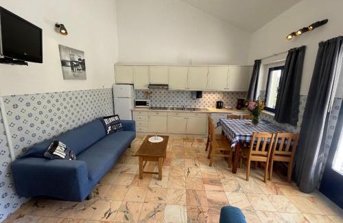 Montemor-o-Novo House | Farmhouse near Serra Monfuradoca Pool, cleaning included