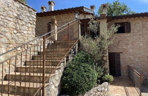 Precetto Other | Farmhouse Palazzo Del Papa Tulipano