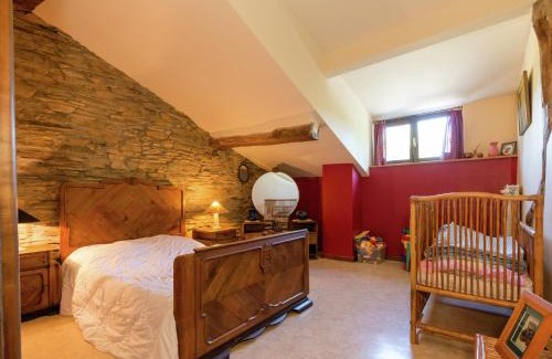 Manhay House | Farmhouse situated at the edge of the woods, cleaning included