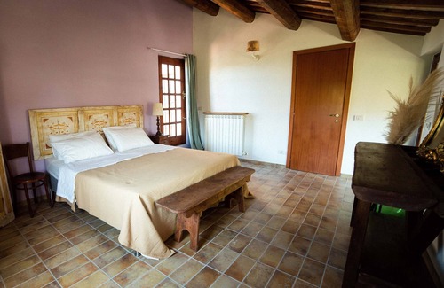 Monterubbiano House | Farmhouse surrounded by unspoiled nature