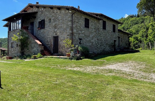Umbertide House | Farmhouse with incredible view with pool
