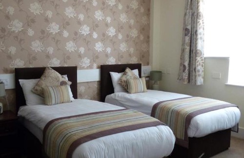 Farnham Hotel | Farnham House Hotel