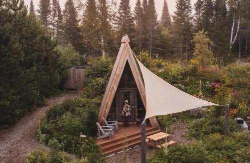 Lac-Superieur Resort | Farouche Tremblant - Hotel Nature & Expériences