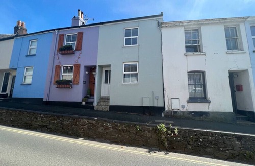 Kingsbridge Cottage | Farthing Cottage…cute ‘n’ cosy!
