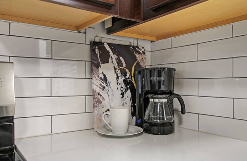 Skokie Apartment | Fascinating 1BR Apartment in Skokie