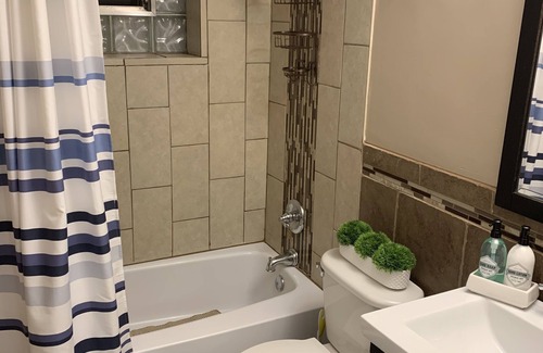 Calumet City Condo | Fast internet 2 Bedroom condo with heated floors