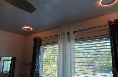 Roseville House | FAST INTERNET - EASY ACCESS - QUITE - 5 MINUETS TO KAISER - REMODELED - NEW BATH