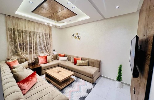 Quartier Des Mimosas Apartment | Fastueux Appartement à Louer en Plein Centre-ville de Kénitra