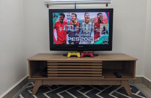 Kajang Apartment | Fatih Amani Guesthouse with Playstation PS3