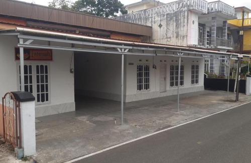 Bukittinggi House | Fatimah Homestay Syariah