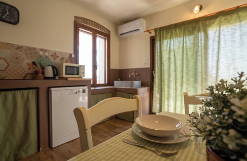 Grosseto Other | Fattoria Alessandrini GRANAIO Apartment 1 double bedroom 6 km from the sea