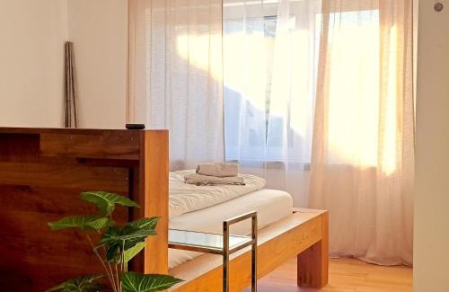 Kilianstadten Apartment | Favorite Place I ART STUDIO I Workspace I nähe Frankfurt I Messe