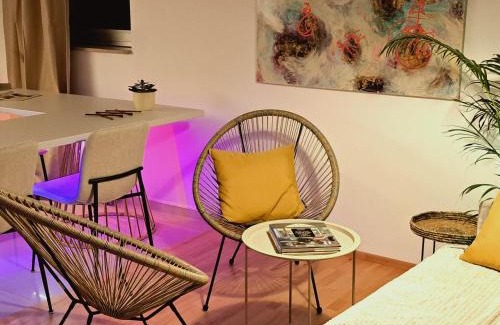 Kilianstadten Apartment | Favorite Place I ART STUDIO I Workspace I nähe Frankfurt I Messe